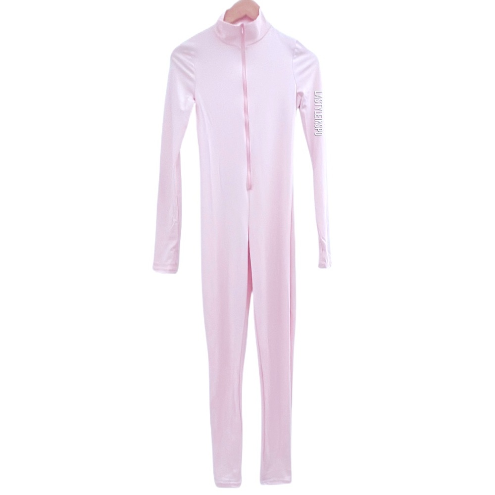 Ski Suit Onesie Long Sleeved Stretchy in Baby Pink Size XXS
